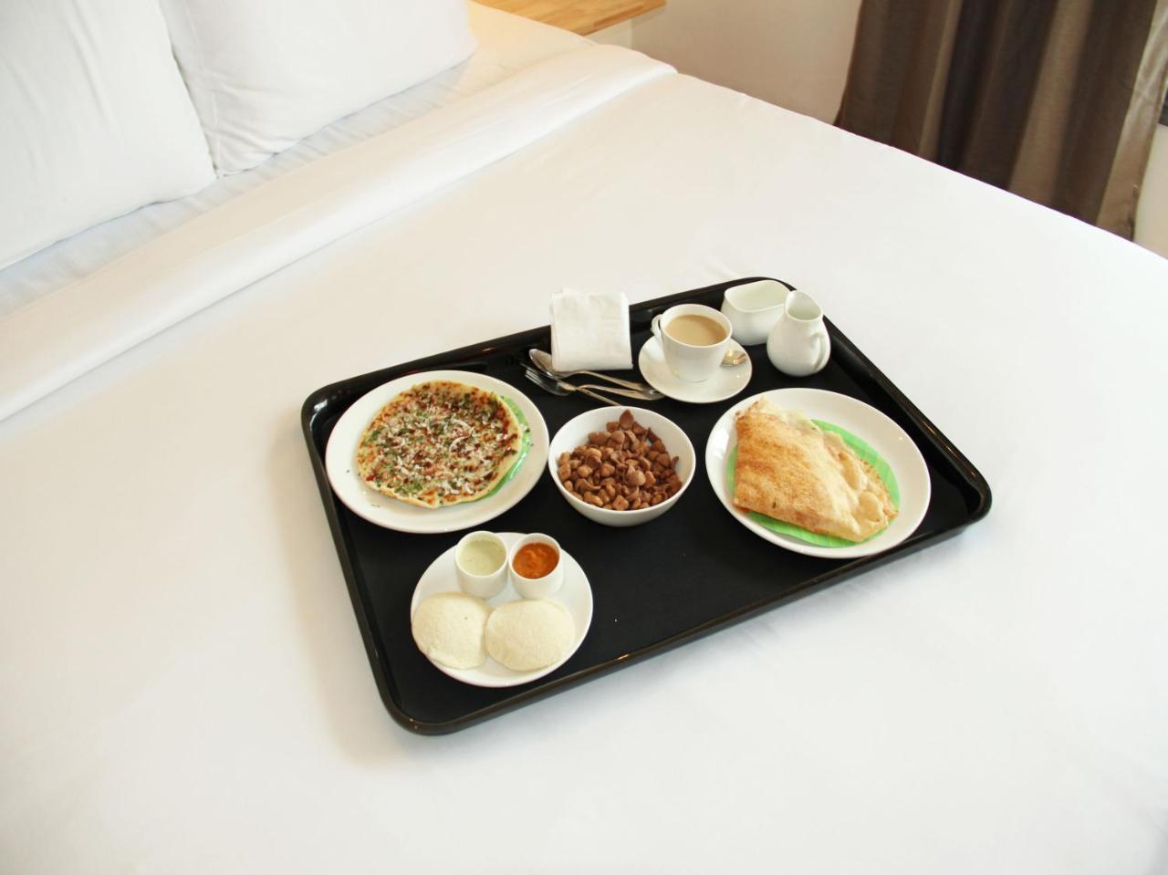 מדיקרי Hotel New Rajdarshan מראה חיצוני תמונה